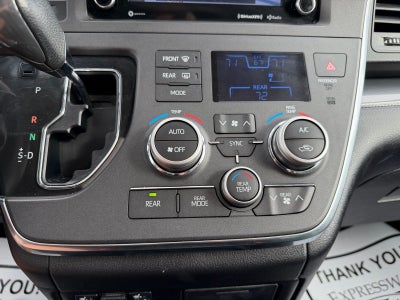 2018 Toyota Sienna SE