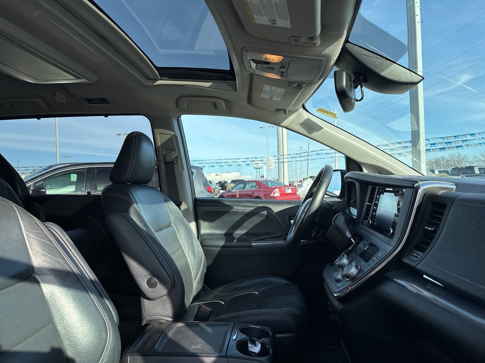 2018 Toyota Sienna SE