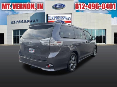 2018 Toyota Sienna SE