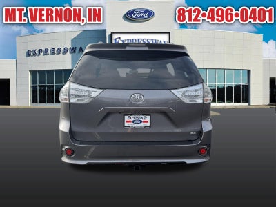 2018 Toyota Sienna SE