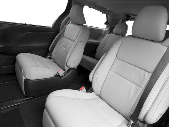 2017 Toyota Sienna Base
