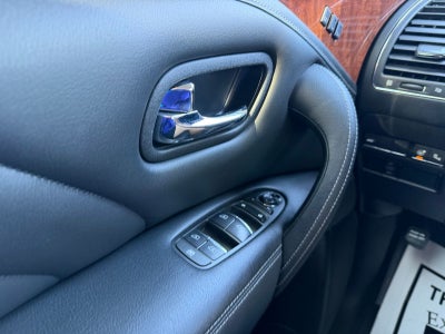 2017 INFINITI QX80 Base