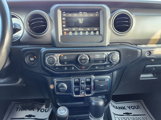 2022 Jeep Gladiator Sport S