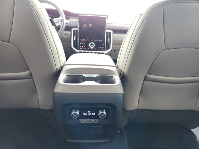 2026 GMC Acadia FWD Elevation
