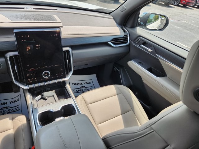 2026 GMC Acadia FWD Elevation