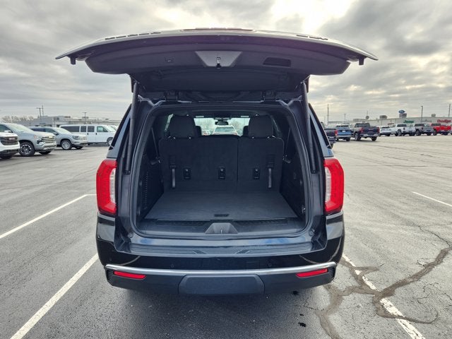 2024 GMC Yukon XL SLT
