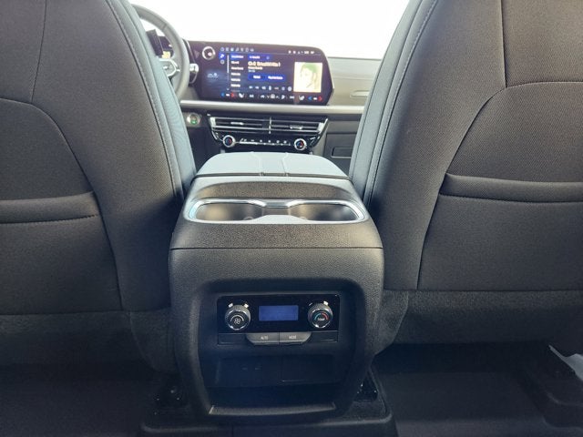 2025 Chevrolet Traverse FWD LT