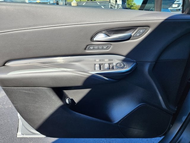 2025 Cadillac XT4 FWD Premium Luxury