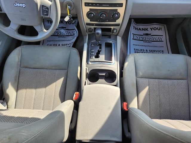2005 Jeep Grand Cherokee Laredo