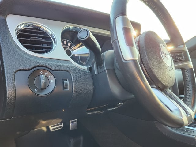 2014 Ford Mustang V6