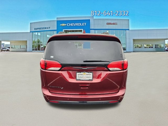 2019 Chrysler Pacifica Touring Plus