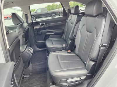 2025 Kia Sorento EX